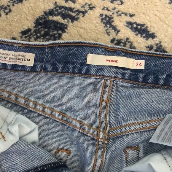 Levi’s wedgie straight fit jeans - Picture 3 of 3